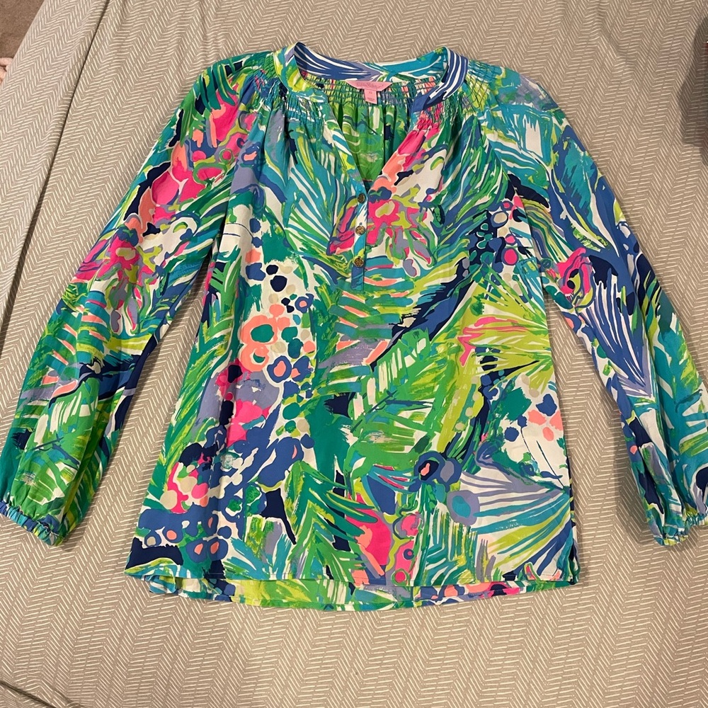 Lilly Pulitzer top. XS